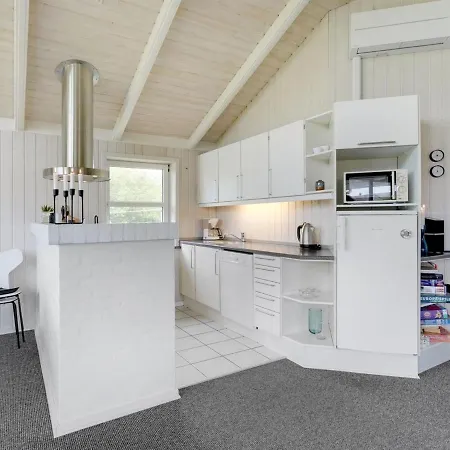 Solina - 500m From The Sea In Western Jutland By Interhome * Lakolk