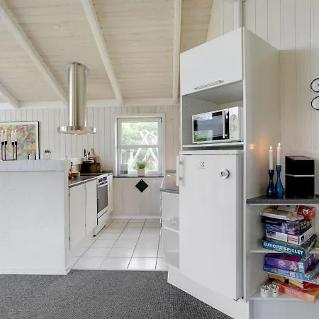 Holiday home Solina - 500m From The Sea In Western Jutland By Interhome Lakolk